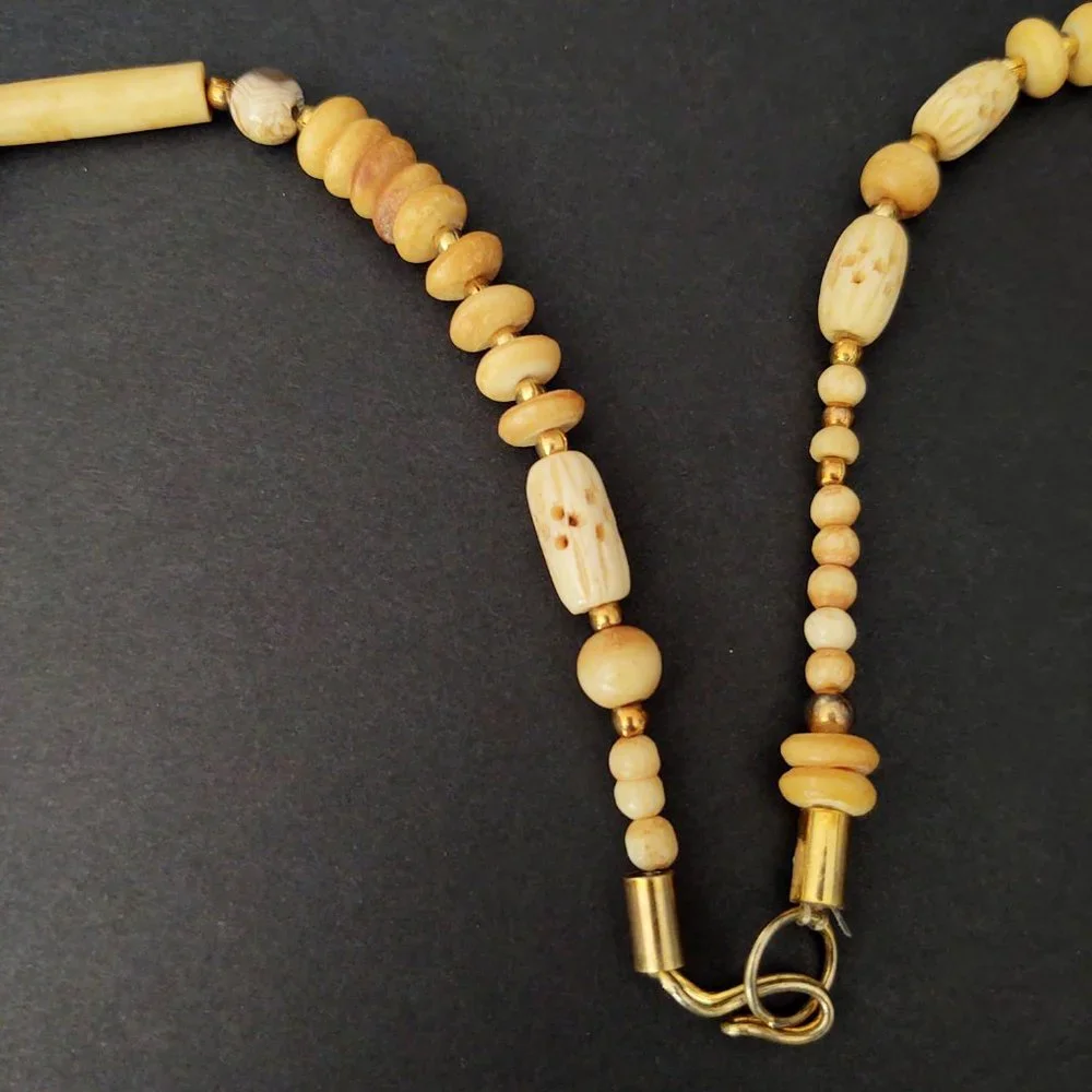 N/A gold tone